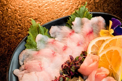 SASHIMI DE HAMACHI