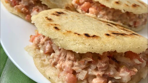 Arepa Atún