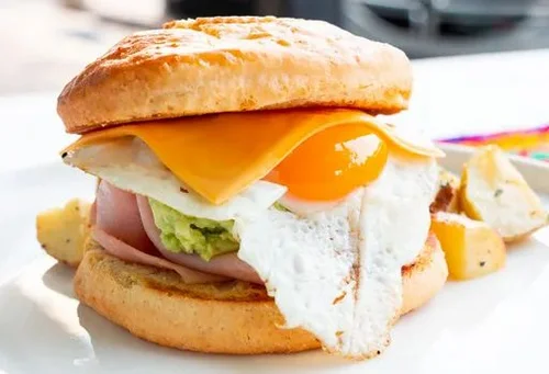 Egg Sándwich