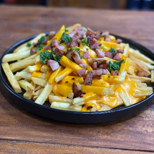 Fritas con cheddar y bacon
