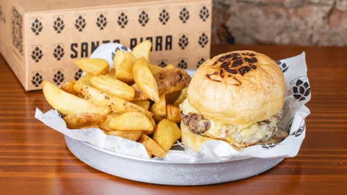 HAMBURGUESA 4 QUESOS