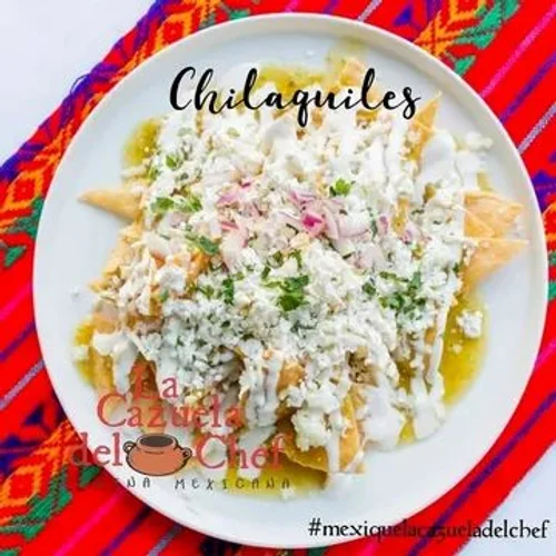 Chilaquiles + café chicos