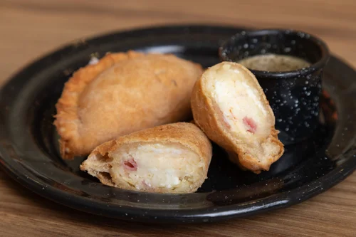 Empanada de Jamón y queso