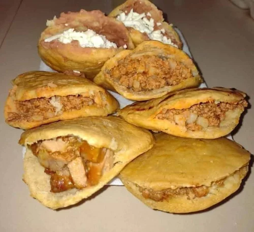 Gorditas mix 5 pzas