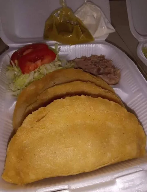 Empanadas de queso 4 piezas