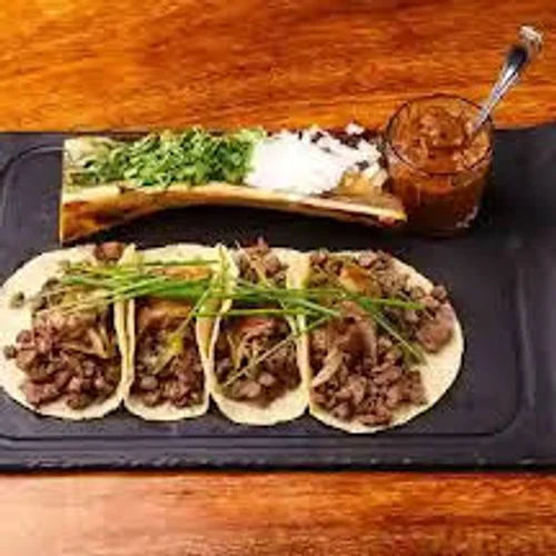 TACOS DE FILETE CON TUÉTANO - La Madalena San Pedro Garza Garcia